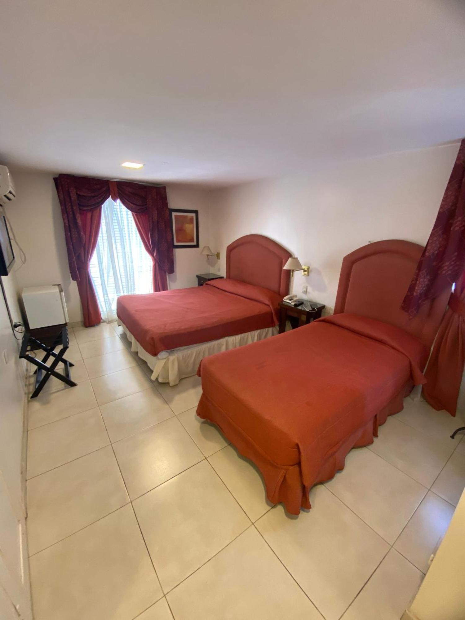 Hotel Metropol San Miguel de Tucumán Dış mekan fotoğraf
