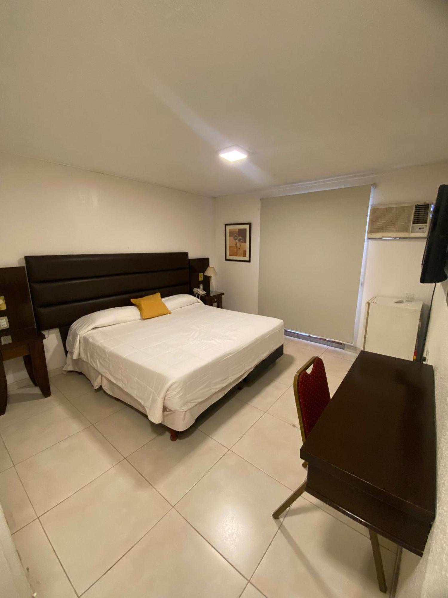 Hotel Metropol San Miguel de Tucumán Dış mekan fotoğraf