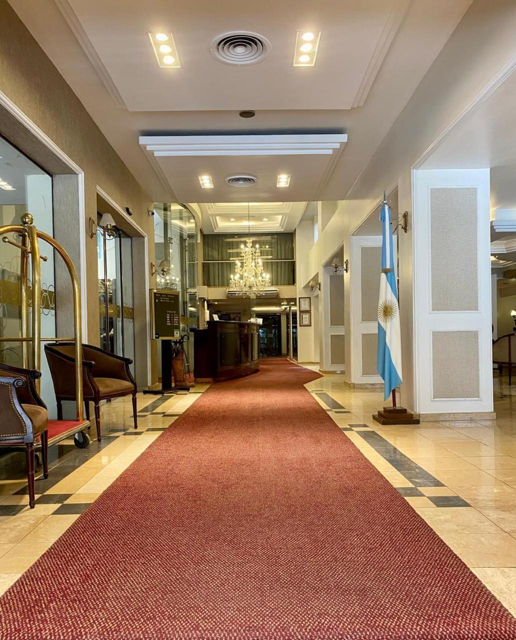 Hotel Metropol San Miguel de Tucumán Dış mekan fotoğraf